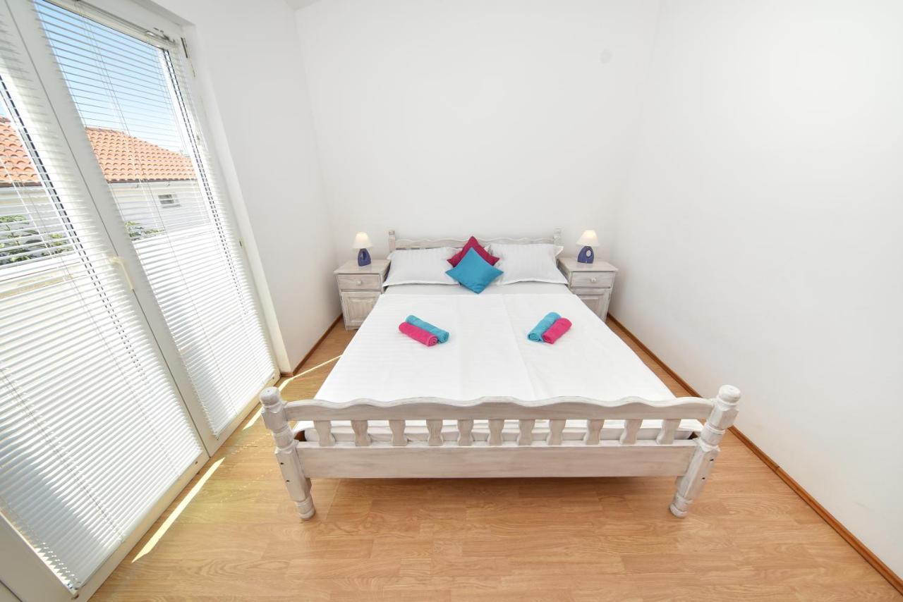 Apartments Krepo ヴィル エクステリア 写真