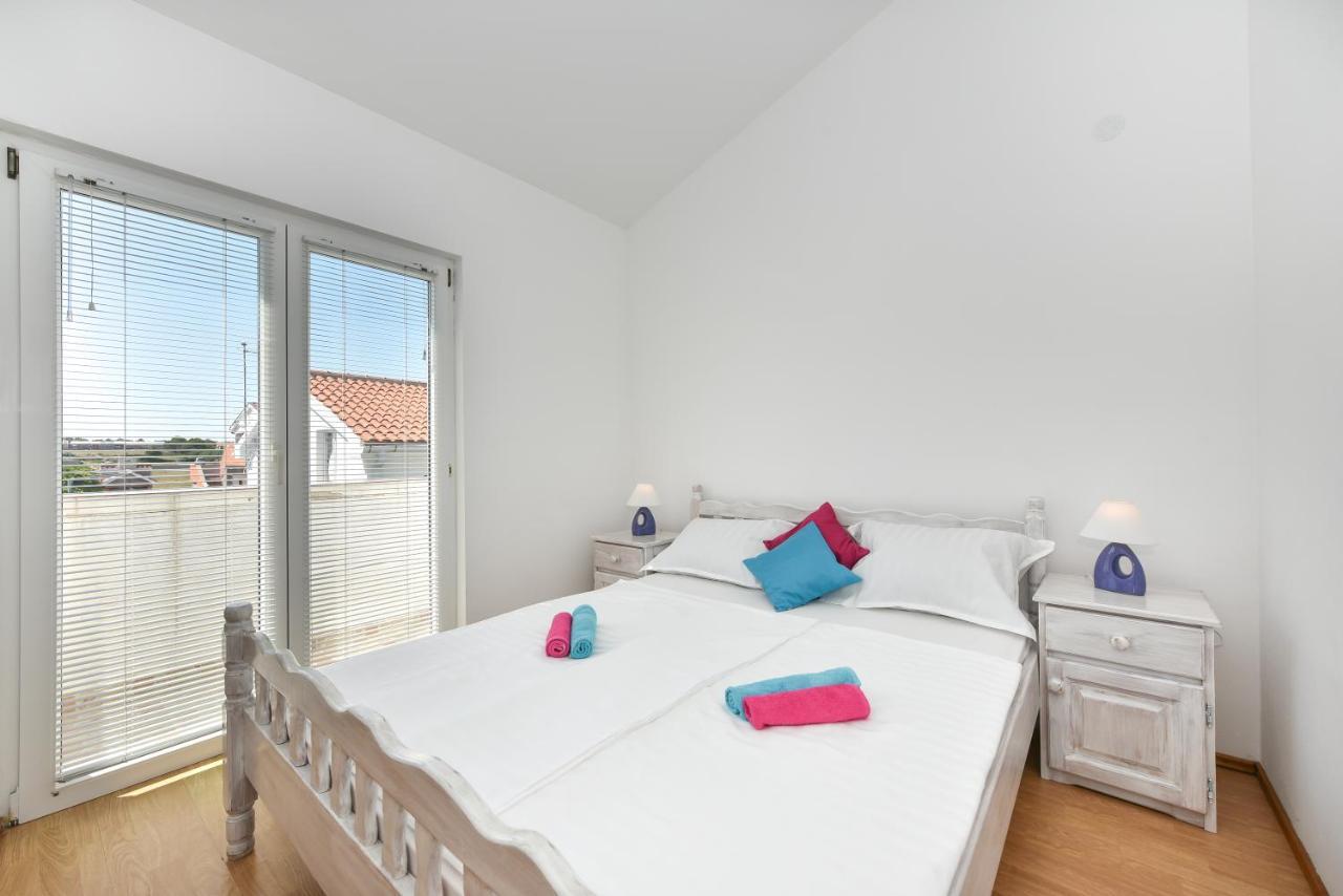 Apartments Krepo ヴィル エクステリア 写真