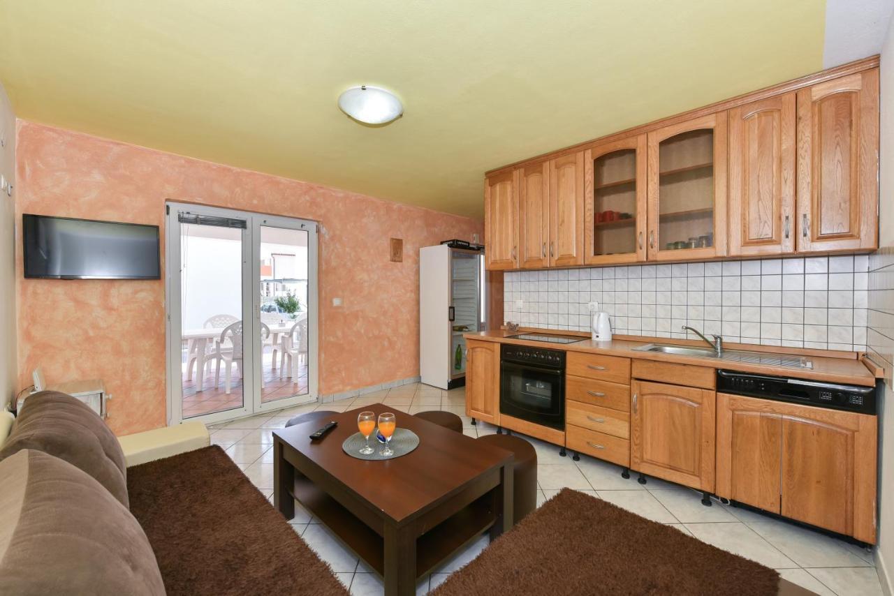 Apartments Krepo ヴィル エクステリア 写真