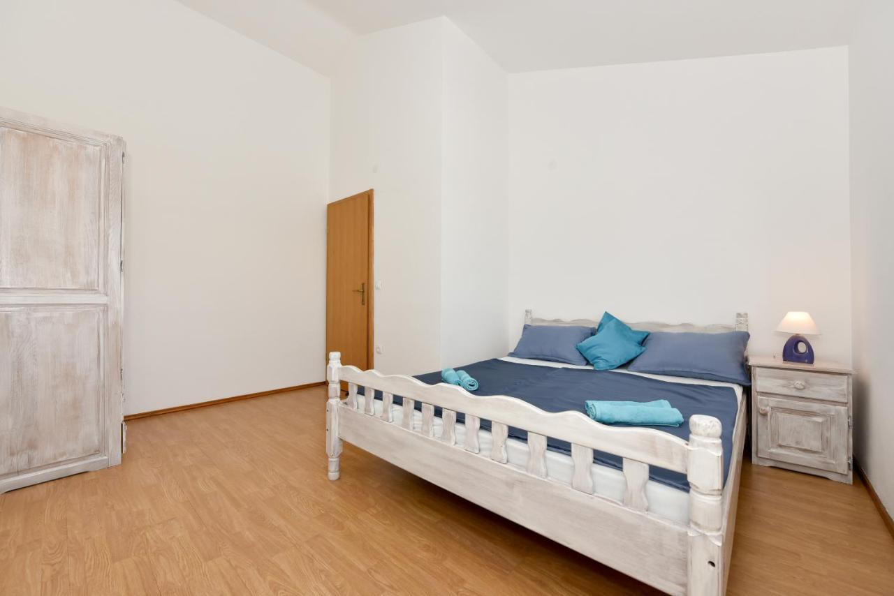 Apartments Krepo ヴィル エクステリア 写真