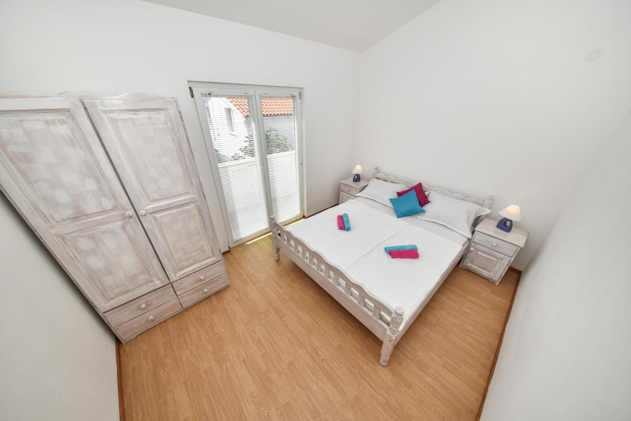 Apartments Krepo ヴィル エクステリア 写真
