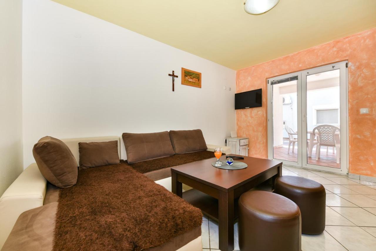 Apartments Krepo ヴィル エクステリア 写真