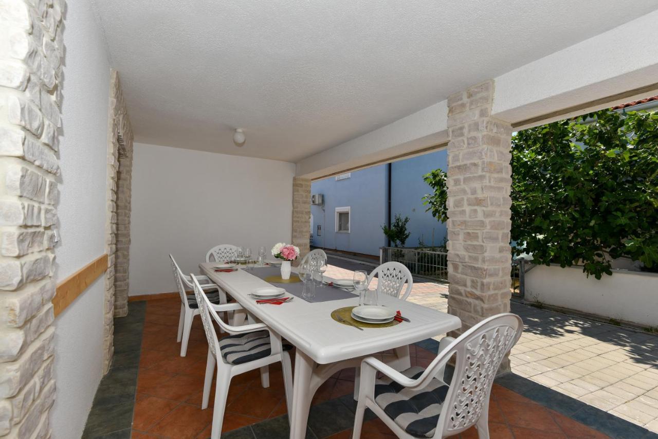 Apartments Krepo ヴィル エクステリア 写真