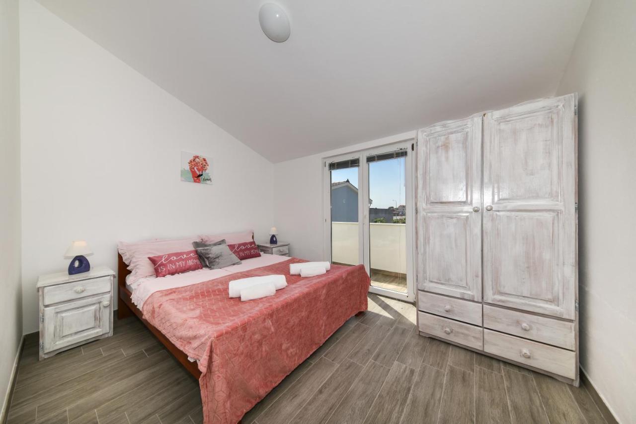 Apartments Krepo ヴィル エクステリア 写真