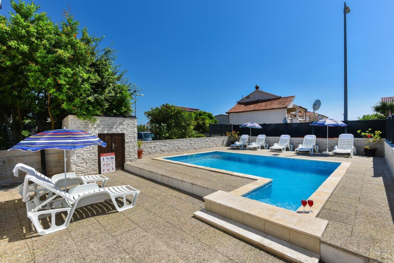 Apartments Krepo ヴィル エクステリア 写真