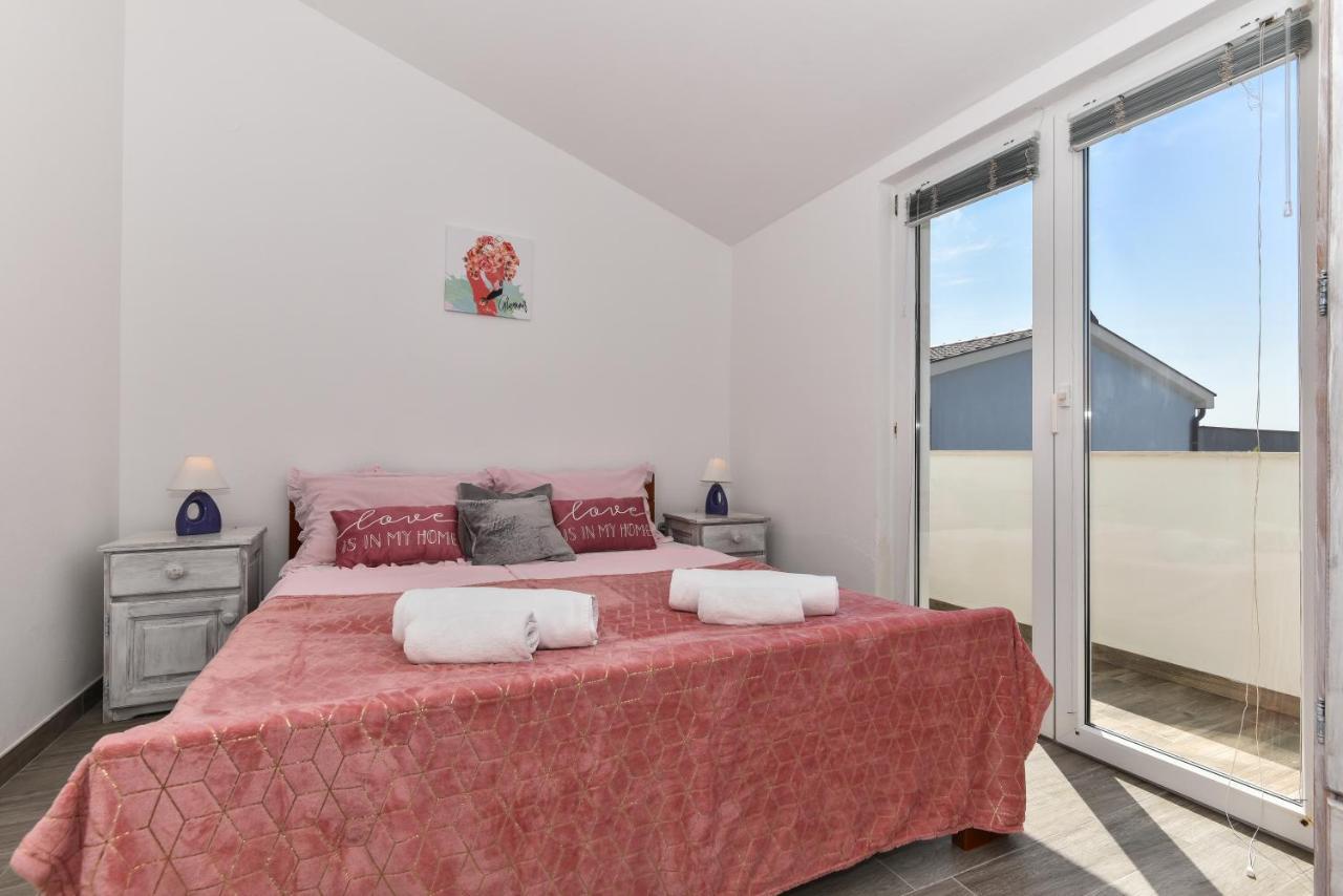 Apartments Krepo ヴィル エクステリア 写真