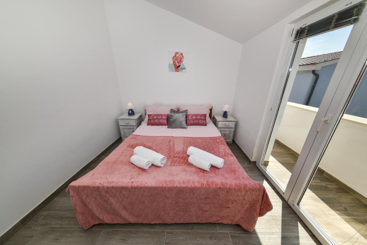 Apartments Krepo ヴィル エクステリア 写真