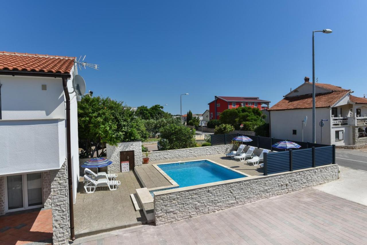 Apartments Krepo ヴィル エクステリア 写真