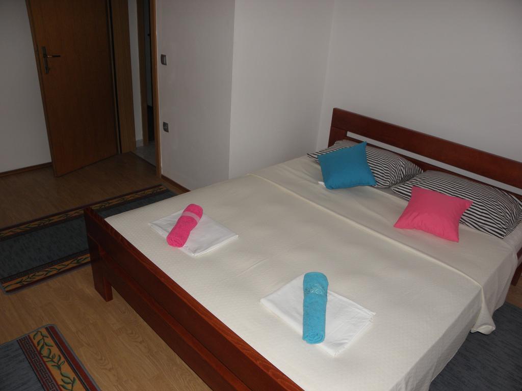 Apartments Krepo ヴィル エクステリア 写真