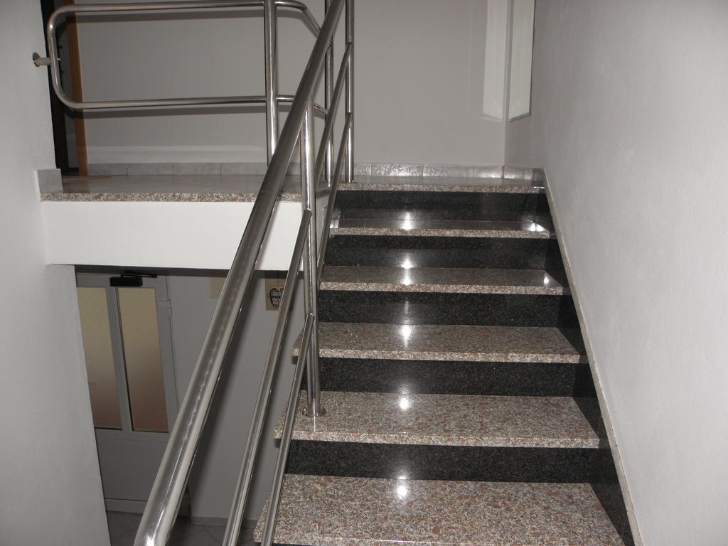 Apartments Krepo ヴィル エクステリア 写真