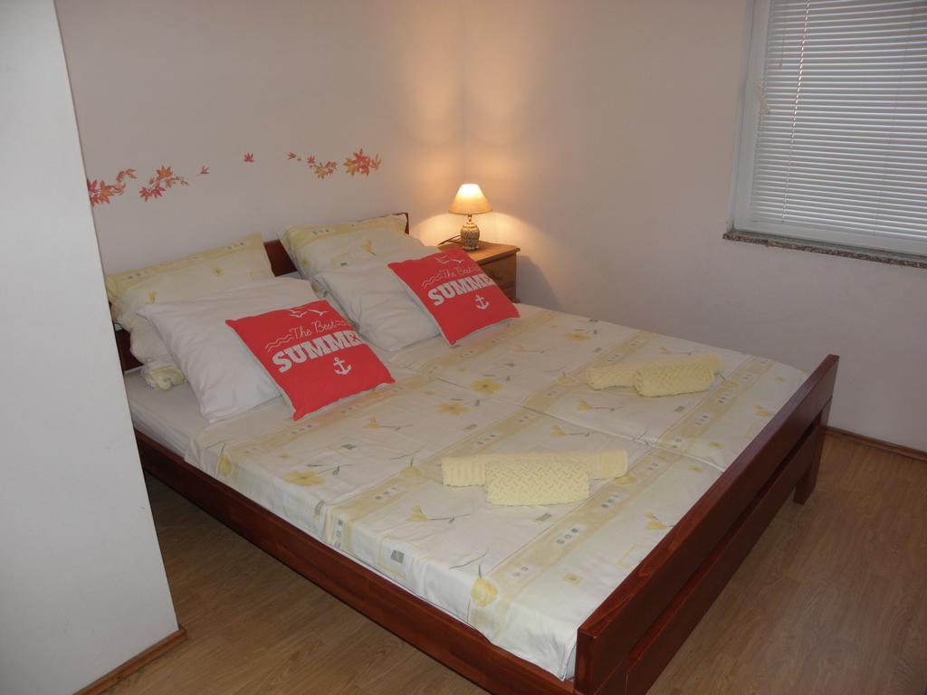 Apartments Krepo ヴィル エクステリア 写真